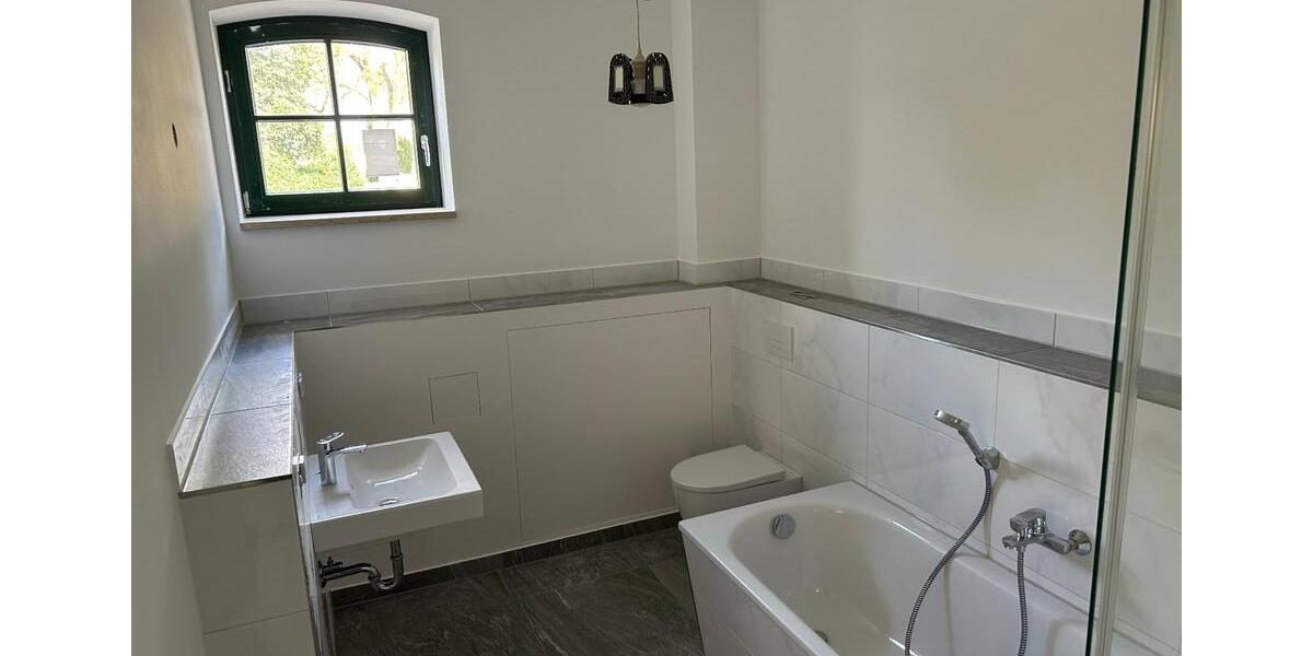 Doppelhaushälfte Leipzig Ost - 5 Zimmer, 163 m&sup2;, 1.950&euro; | Angebot:26317316