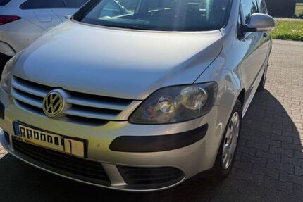 VW Golf Plus 160.000 km 3.111 &euro; Engstingen 72829