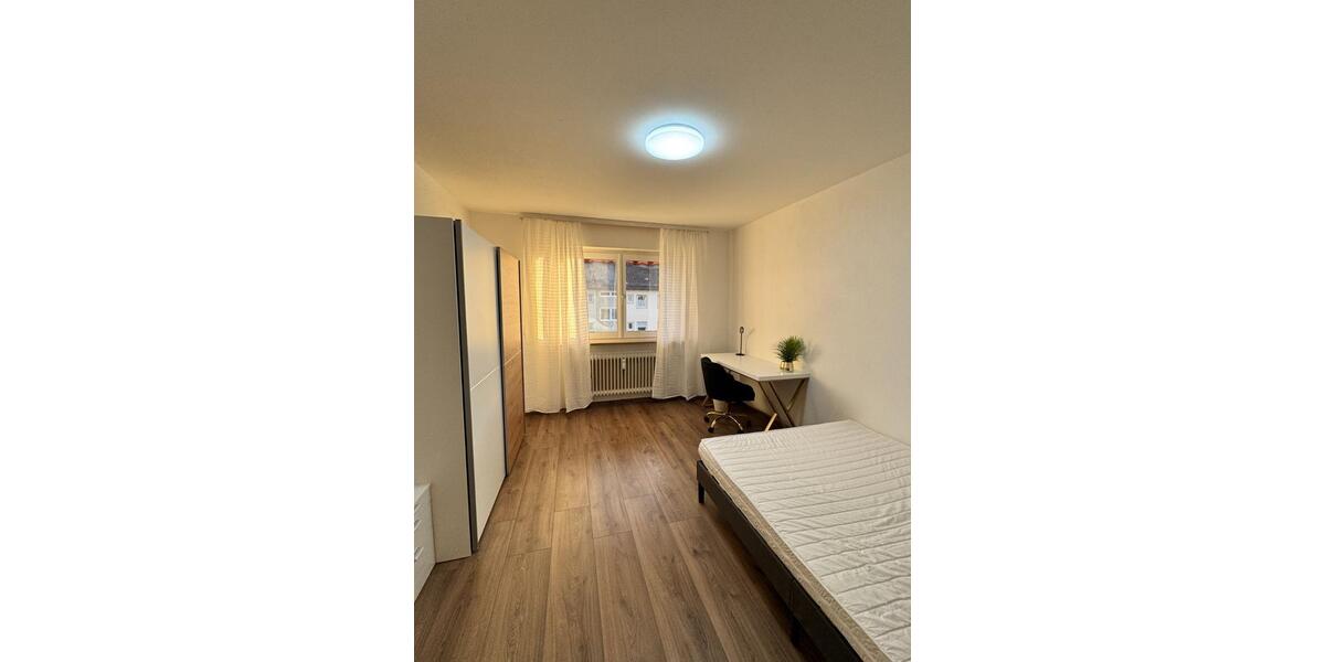 Erdgeschoßwohnung Augsburg Lechhausen - 1 Zimmer, 15 m&sup2;, 399&euro; | Angebot:25027352