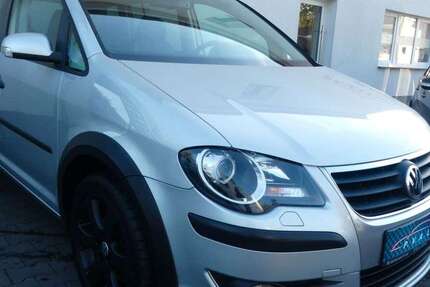 VW Touran 159.200 km 8.950 &euro; Löhne 32584