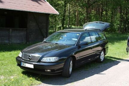 Opel Omega