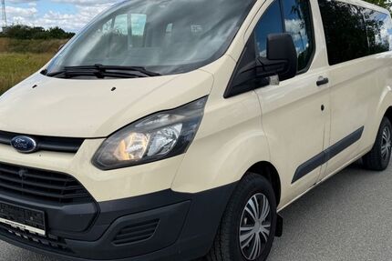 Ford Transit Custom 290.900 km 6.000 &euro; Rastow 19077