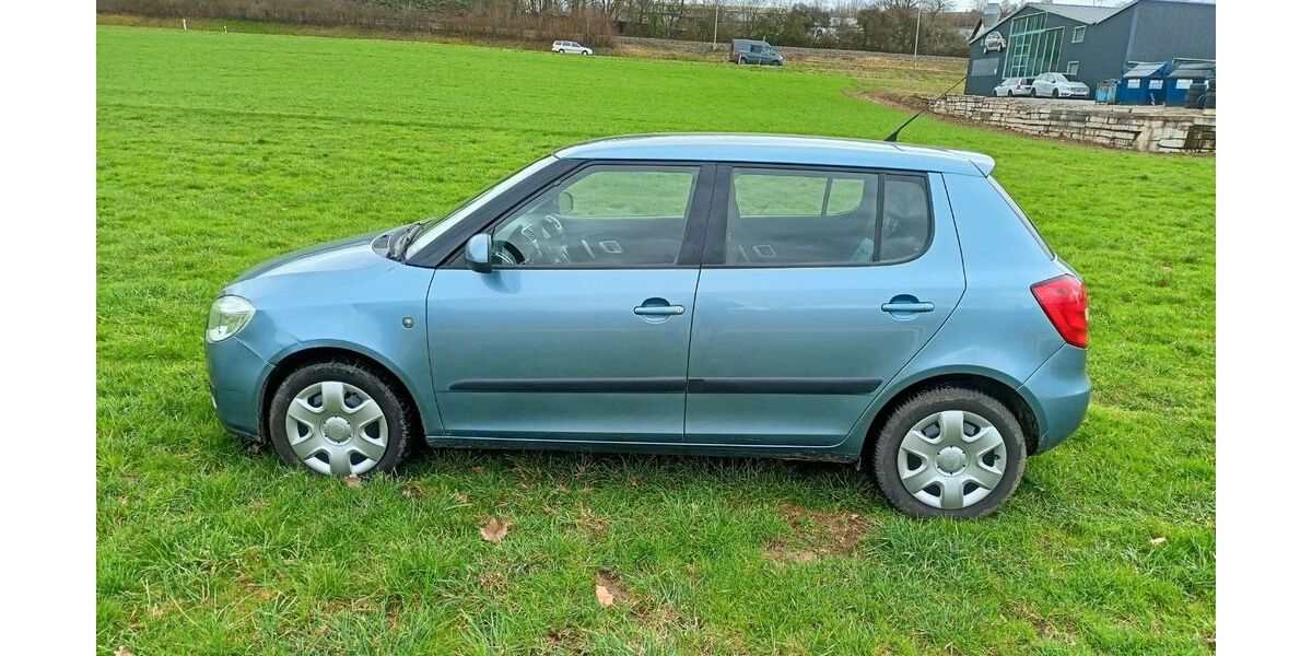 Skoda Fabia 246.300 km 2.666 &euro; Möckmühl 74219