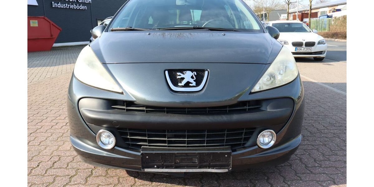 Peugeot 207 134.000 km 2.100 &euro; Bocholt 46395