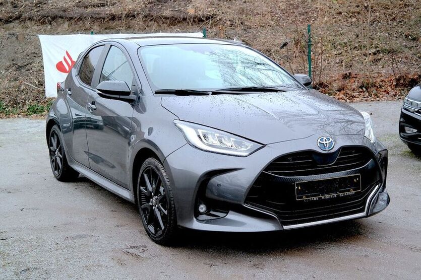 Yaris