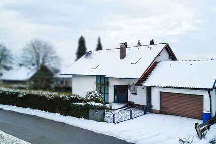 Haus zum Kaufen in Lappersdorf 799.000 € 210 m² 7 zimmer