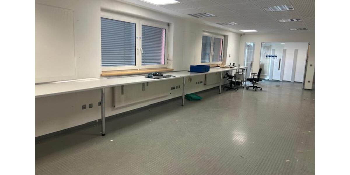 Gewerbeobjekt Deggendorf - 650&euro; | Angebot:23497240
