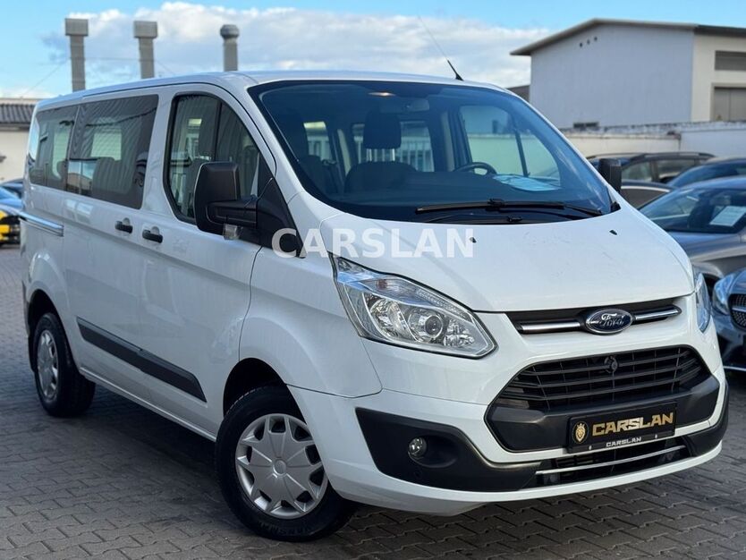 Ford Tourneo Custom 95.000 km 17.498 € Worms 67547