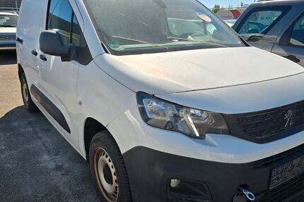 Peugeot Partner 374.992 km 5.200 &euro; Eislingen /Fils 73054