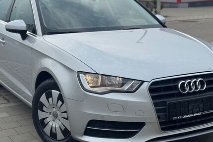 Audi A3 110.000 km 11.699 &euro; Postbauer-Heng 92353