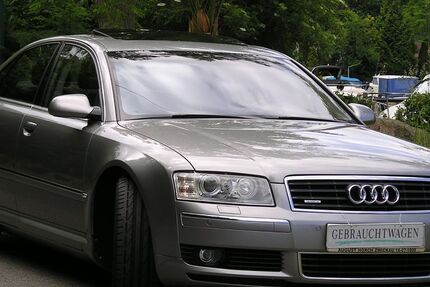 Audi A8 179.800 km 13.900 € Braunschweig 38124