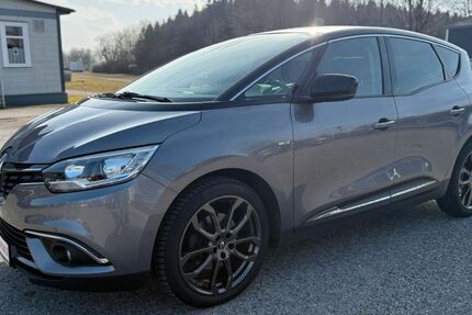 Renault Scenic 113.200 km 10.200 &euro; Clausthal-Zellerfeld 38678