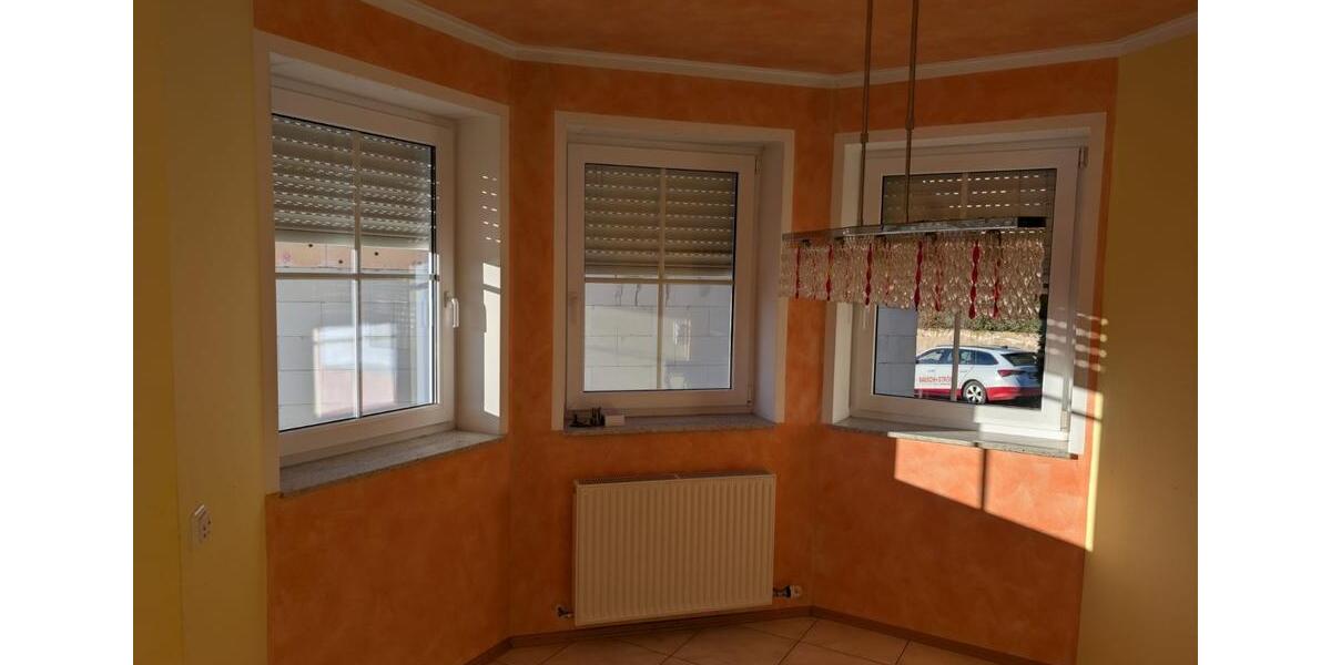 Einfamilienhaus Schöntal - 7 Zimmer, 210 m&sup2;, 1.900&euro; | Angebot:24585632