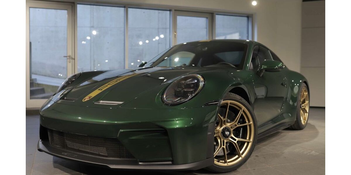 Porsche 992 3.137 km 249.890 &euro; Grainau 82491
