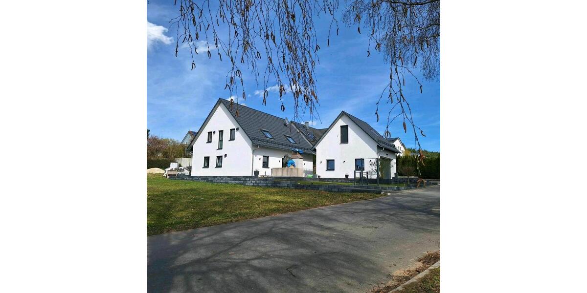 Einfamilienhaus Hahnbach - 4 Zimmer, 179 m&sup2;, 600.000&euro; | Angebot:26036468