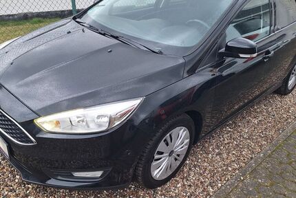Ford Focus 144.000 km 7.490 &euro; Rostock 18146