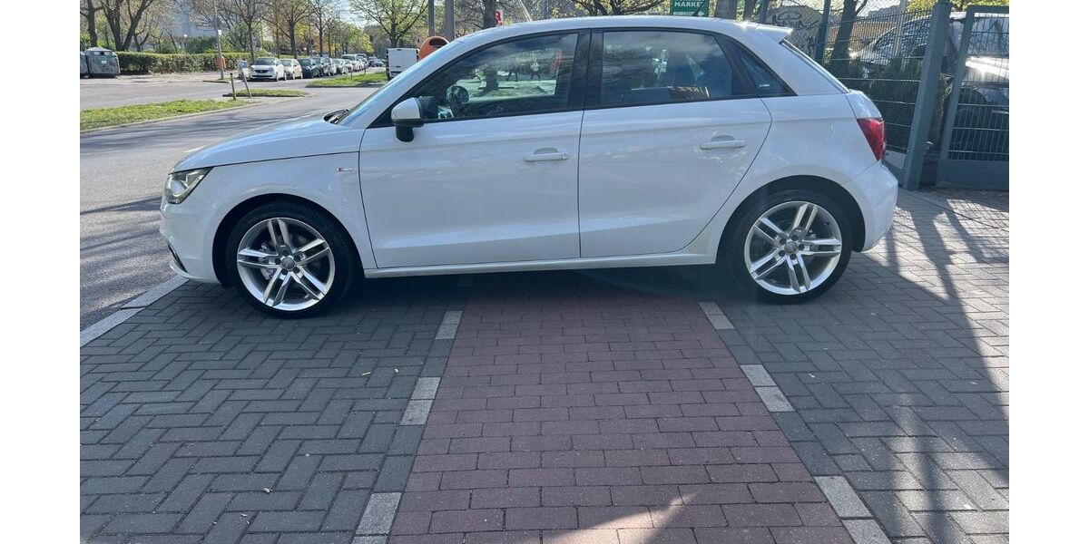 Audi A1 148.000 km 9.700 &euro; Berlin 12353