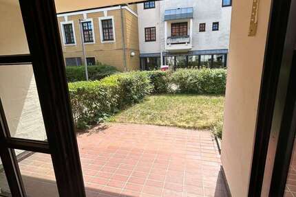 Wohnung Augsburg Oberhausen - 1.5 Zimmer, 44 m&sup2;, 375&euro; | Angebot:27108339