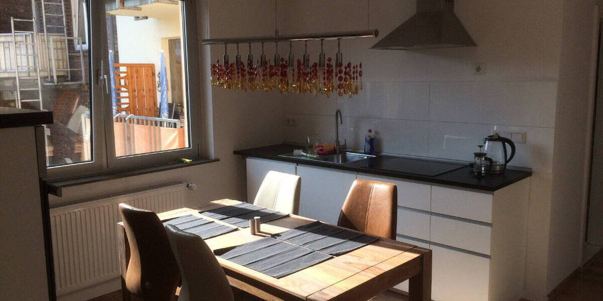 Etagenwohnung Düsseldorf Unterbilk - 2 Zimmer, 60 m&sup2;, 1.440&euro; | Angebot:26802576