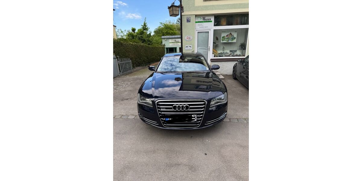 Audi A8 227.239 km 18.999 € Moosach 80993
