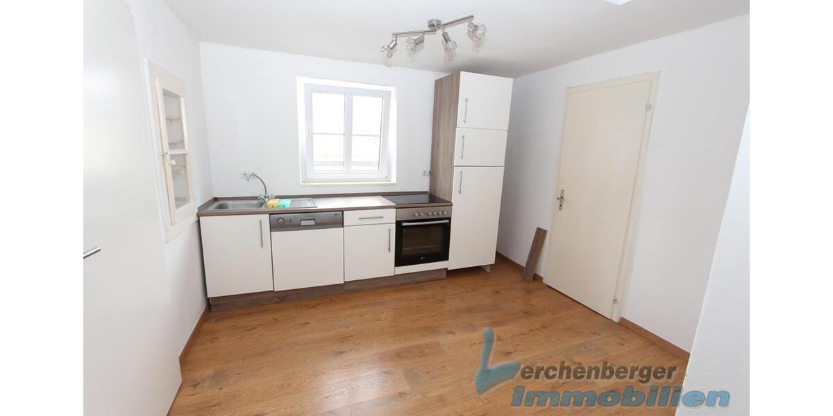Dachgeschoßwohnung Plattling - 2 Zimmer, 80 m&sup2;, 650&euro; | Angebot:26424662