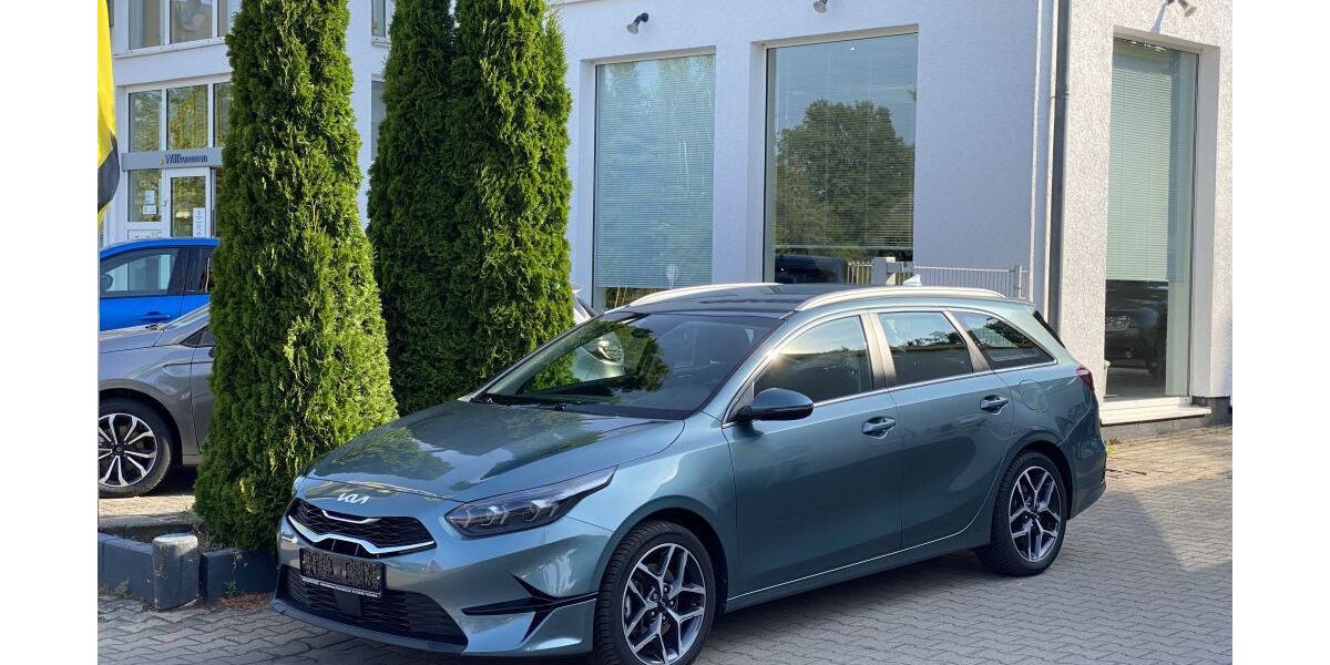 Kia ceed Sportswagon 32.796 km 22.990 &euro; Borgsdorf 16556