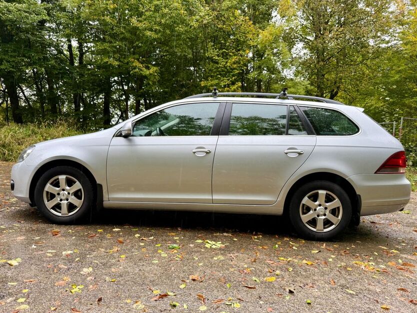 VW Golf 213.000 km 4.600 € Waldstetten 73550