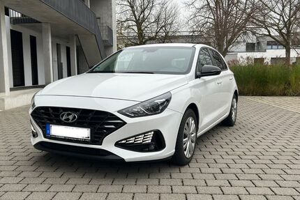 Hyundai i30 39.750 km 15.590 € Heilbronn 74074