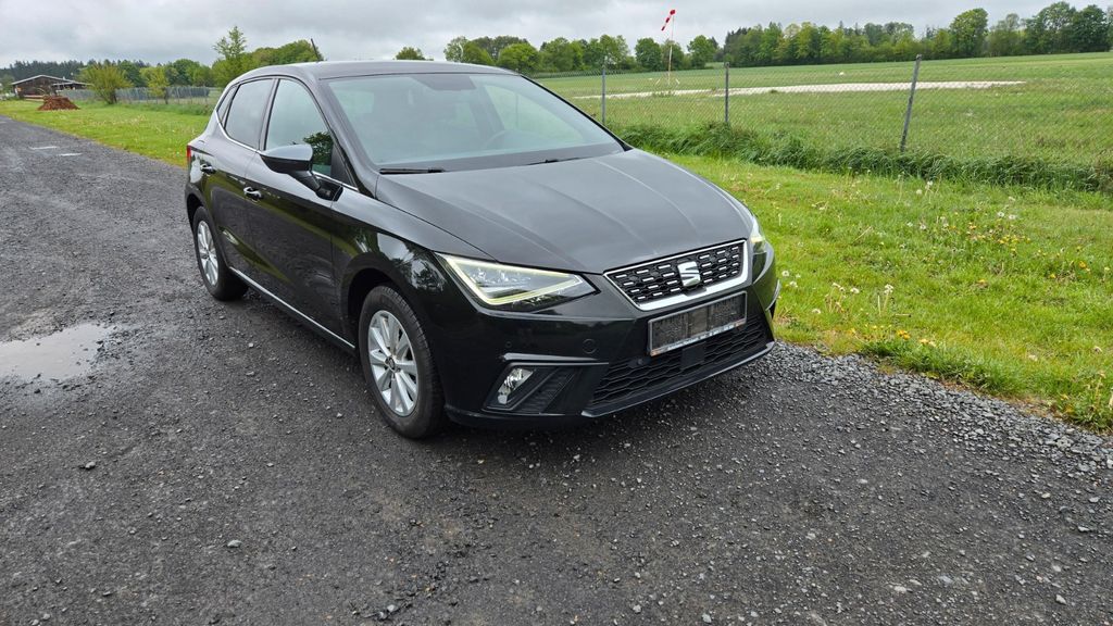 Seat Ibiza 236.415 km 5.800 &euro; Westerburg 56457