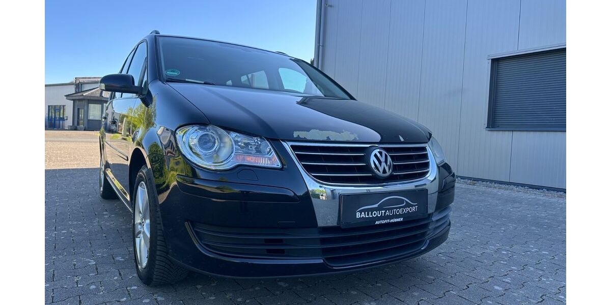 VW Touran 195.000 km 2.999 &euro; Lippstadt 59557