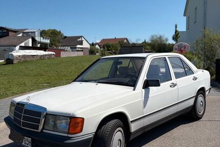 Mercedes-Benz 190 193.000 km 8.000 &euro; Wettstetten 85139