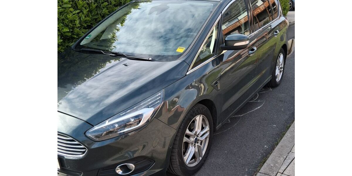Ford S-Max 178.000 km 12.490 &euro; Malborn 54426