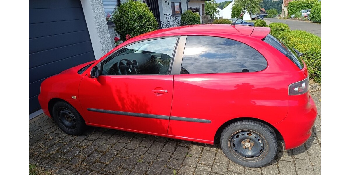 Seat Ibiza 199.666 km 2.300 € Landscheid 54526