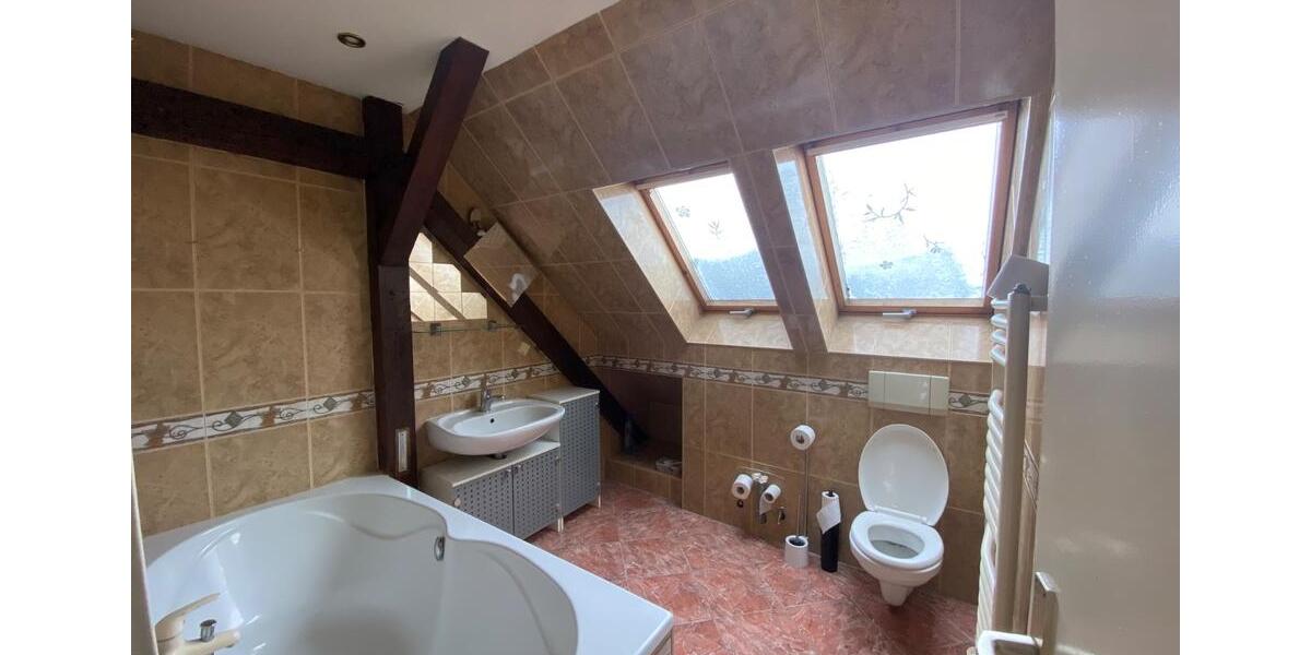 Dachgeschoßwohnung Dessau-Roßlau Brambach - 3 Zimmer, 66 m&sup2;, 360&euro; | Angebot:26649249