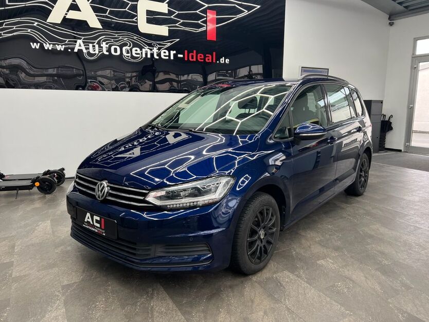 VW Touran 155.272 km 15.200 € Breidenbach 35236