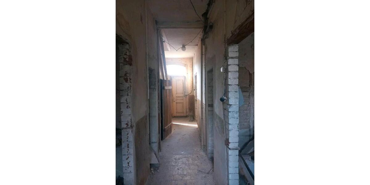 Mehrfamilienhaus, Wohnhaus Grabow - 8 Zimmer, 240 m&sup2;, 82.000&euro; | Angebot:26073981