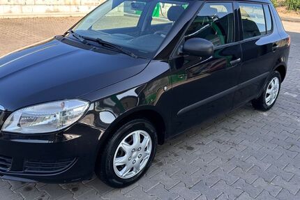 Skoda Fabia 206.852 km 2.490 € Dietenhofen 90599