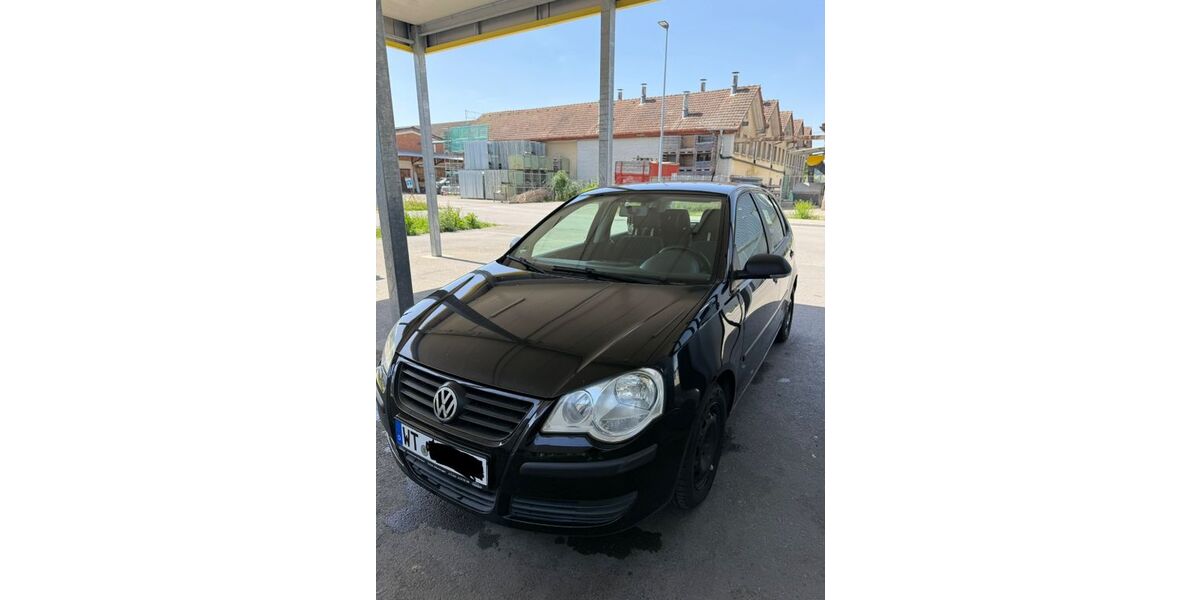 VW Polo 155.600 km 950 &euro; Brunnadern 79809