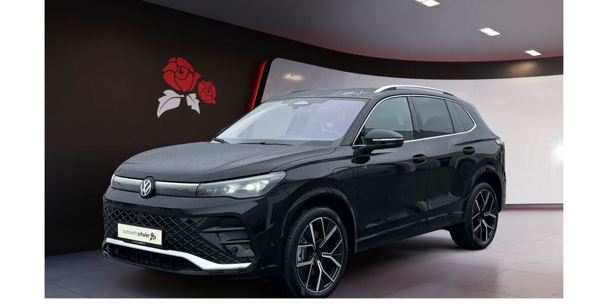 VW Tiguan 9.000 km 52.489 &euro; Donaueschingen 78166