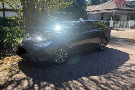 Toyota Avensis 204.000 km 8.800 &euro; Köln 50858
