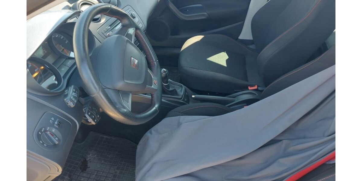 Seat Ibiza 149.000 km 4.200 &euro; Winzer 94577