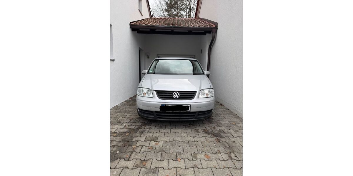 VW Touran 220.000 km 1.700 &euro; Neubiberg 85579