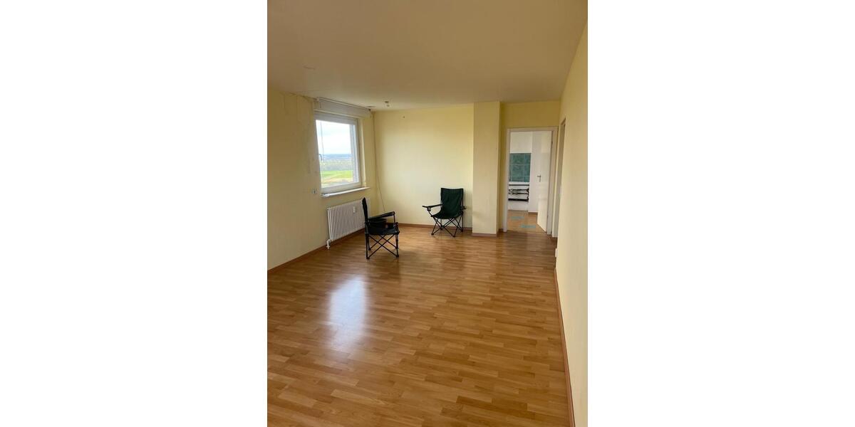 Etagenwohnung Hochheim am Main - 2 Zimmer, 60 m&sup2;, 200.000&euro; | Angebot:26324005