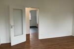 Etagenwohnung Esslingen am Neckar Oberesslingen - 4 Zimmer, 84 m&sup2;, 827&euro; | Angebot:25267036