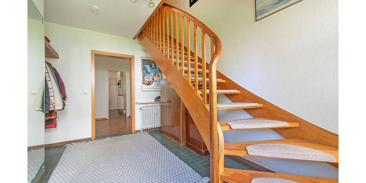 Einfamilienhaus Hamburg Wohldorf-Ohlstedt - 8 Zimmer, 241 m&sup2;, 1.150.000&euro; | Angebot:26902540