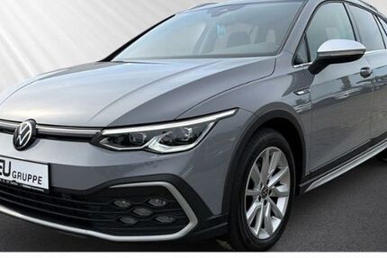VW Golf 76.436 km 26.990 &euro; Neubrandenburg 17033