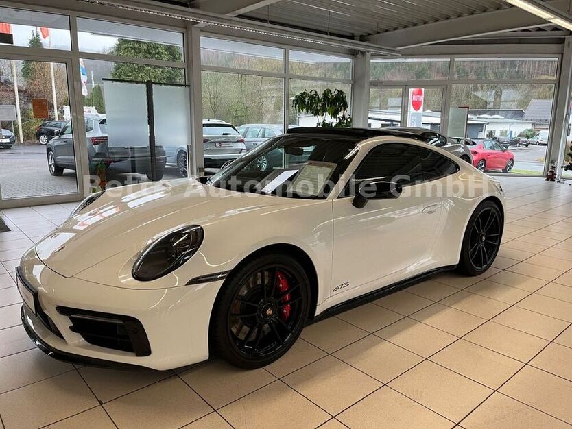 992