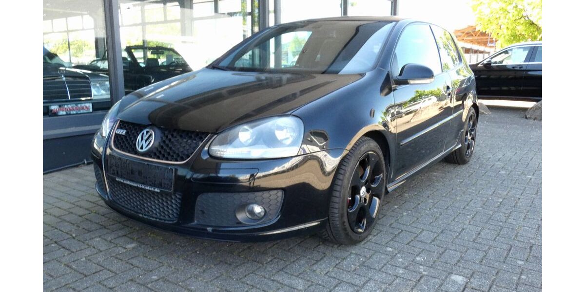 VW Golf 233.200 km 2.990 &euro; Bühl 77815