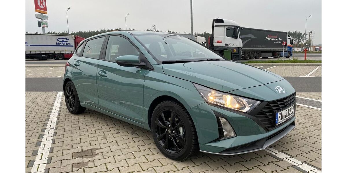 Hyundai i20 20.000 km 15.900 &euro; Eichwalde 15732