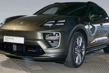 Porsche Macan 9.900 km 109.990 &euro; Frankfurt am Main 60314